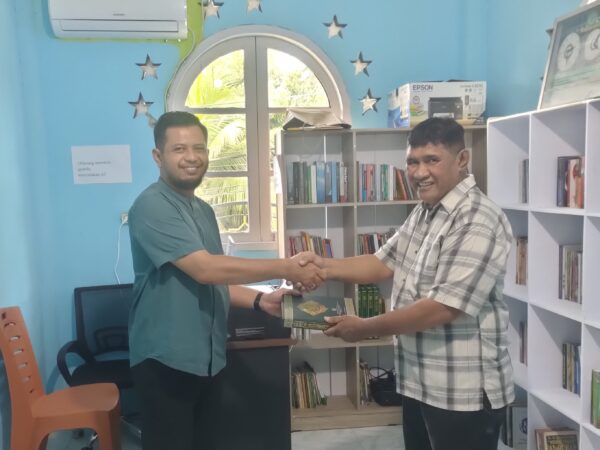 Kemenag Sangihe Monitoring Pelaksanaan Bantuan Operasional di Perpustakaan Masjid Al Hijrah