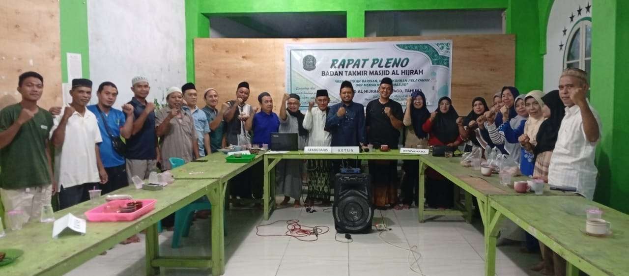 Pengurus Al Hijrah Bahas Program Strategis Pengurus Al Hijrah Bahas Program Strategis