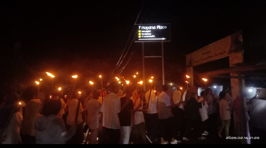 Sambut Ramadhan, Pemuda Remaja Islam Kelurahan Santiago Gelar Pawai Obor